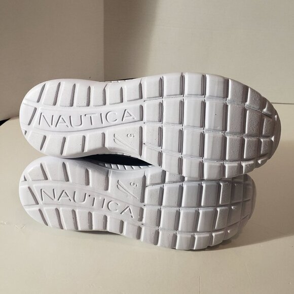 Nautica youth size 5 NWT - Picture 9 of 9